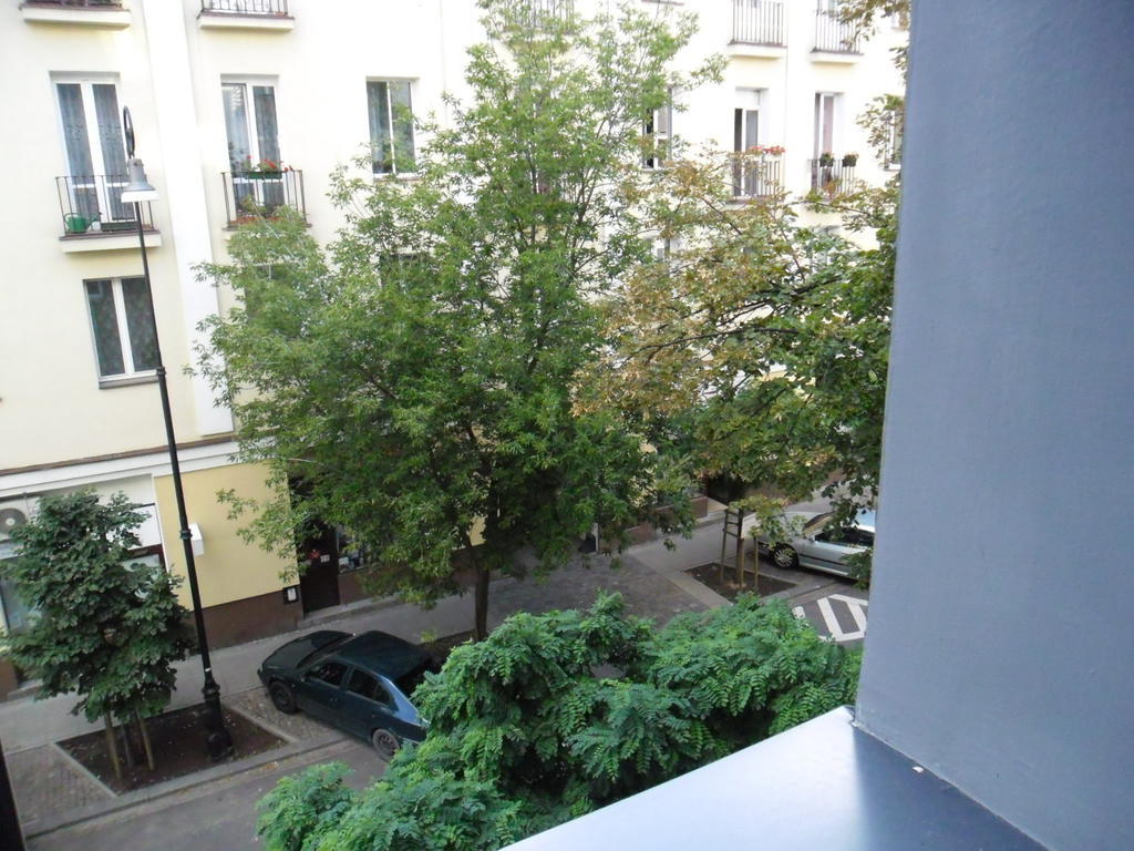 Klimatyczna Kawalerka W Centrum Warszawy Warschau Buitenkant foto